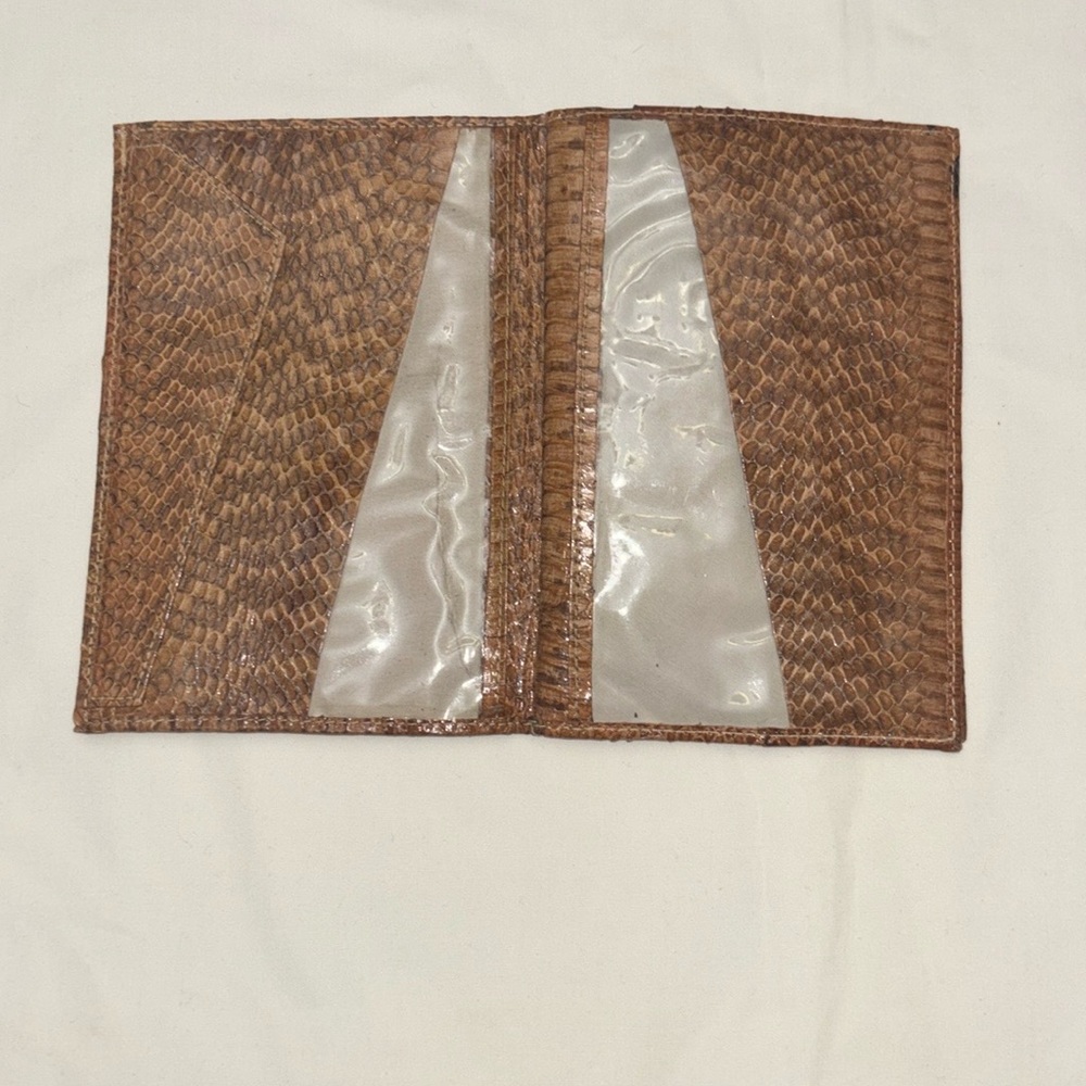 Tan python clutch - Picture 5 of 5